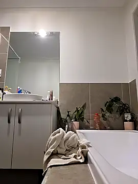 Pussy69Kat online show from 09-30-25, 12:00