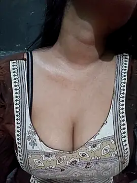 Snapshot of Kavita_ji chatting on 09-26-25, 04:08 Kavita ji online show from 09-26-25, 04:08