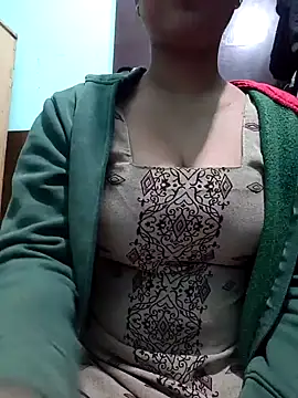 Snapshot of Kavita_ji chatting on 01-29-25, 04:15 Kavita ji online show from 01-29-25, 04:15