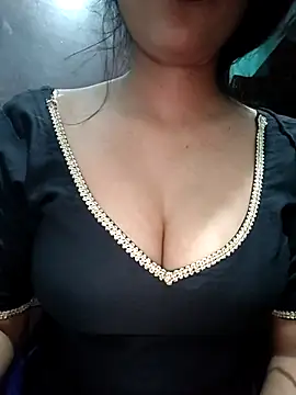 Snapshot of Kavita_ji chatting on 10-05-25, 03:19 Kavita ji online show from 10-05-25, 03:19