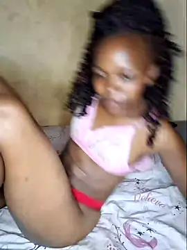 Snapshot of Tight_pussy_ke chatting on 01-26-25, 09:29 Tight pussy ke online show from 01-26-25, 09:29