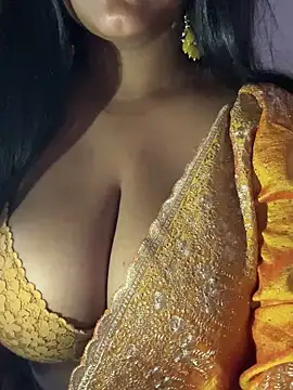 Snapshot of Playful__Princess chatting on 10-30-25, 04:22 Playful  Princess online show from 10-30-25, 04:22