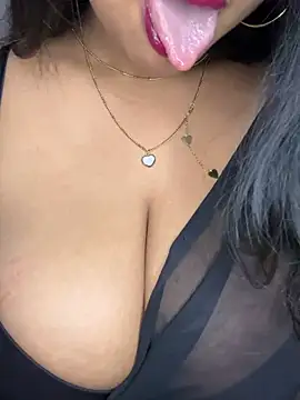 Snapshot of Playful__Princess chatting on 01-26-25, 05:34 Playful  Princess online show from 01-26-25, 05:34