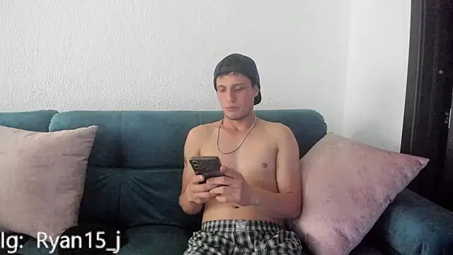 Snapshot of RyanHorseman chatting on 03-03-25, 06:24 RyanHorseman online show from 03-03-25, 06:24