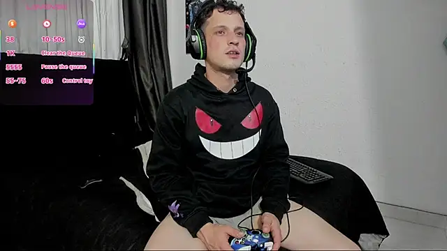 Snapshot of RyanHorseman chatting on 11-05-25, 01:52 RyanHorseman online show from 11-05-25, 01:52