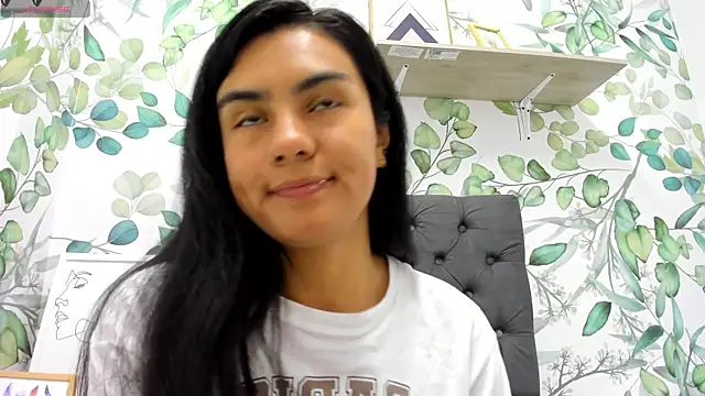 atilanadiaz7 online show from 03-13-25, 02:01