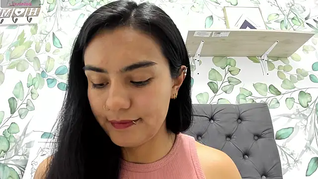 atilanadiaz7 online show from 10-02-25, 04:32