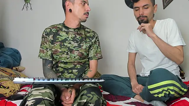 Aaron BigDickxxx online show from 03-25-26, 08:52