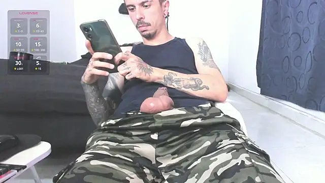 Aaron BigDickxxx online show from 05-22-26, 06:50