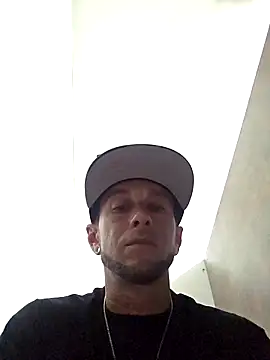 Snapshot of Twin2222 chatting on 09-30-25, 03:51 Twin2222 online show from 09-30-25, 03:51