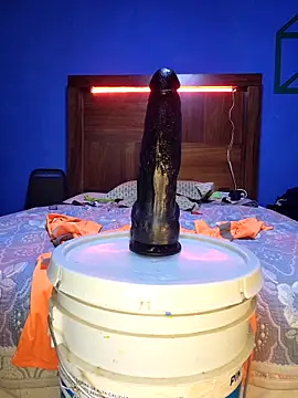 Ricorryxh online show from 11-22-25, 06:23