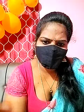 Snapshot of melina214 chatting on 02-26-25, 05:00 melina214 online show from 02-26-25, 05:00