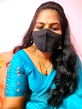Snapshot of melina214 chatting on 01-30-25, 03:22 melina214 online show from 01-30-25, 03:22