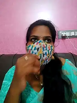 Snapshot of melina214 chatting on 06-22-26, 04:48 melina214 online show from 06-22-26, 04:48