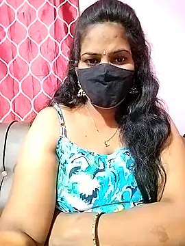 Snapshot of melina214 chatting on 03-07-25, 03:51 melina214 online show from 03-07-25, 03:51