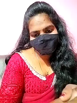 Snapshot of melina214 chatting on 02-20-25, 04:47 melina214 online show from 02-20-25, 04:47