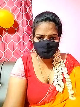 Snapshot of melina214 chatting on 02-28-25, 03:37 melina214 online show from 02-28-25, 03:37