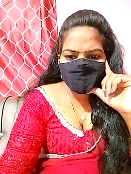 Snapshot of melina214 chatting on 03-19-25, 02:48 melina214 online show from 03-19-25, 02:48