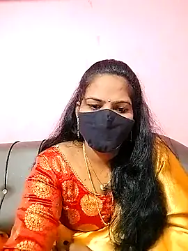 Snapshot of melina214 chatting on 10-13-25, 03:30 melina214 online show from 10-13-25, 03:30