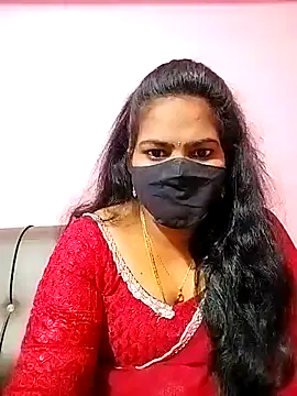 Snapshot of melina214 chatting on 02-21-25, 03:12 melina214 online show from 02-21-25, 03:12