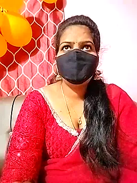 Snapshot of melina214 chatting on 02-27-25, 03:29 melina214 online show from 02-27-25, 03:29