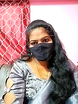 Snapshot of melina214 chatting on 03-13-25, 03:00 melina214 online show from 03-13-25, 03:00