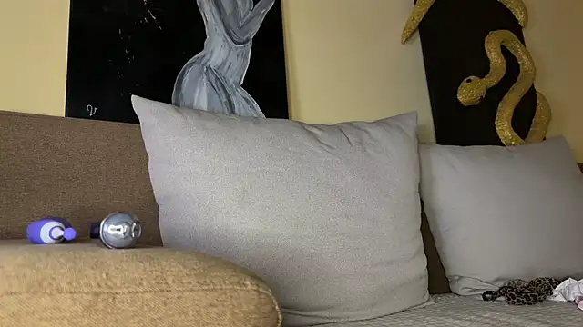 Missy baby online show from 04-11-26, 08:12