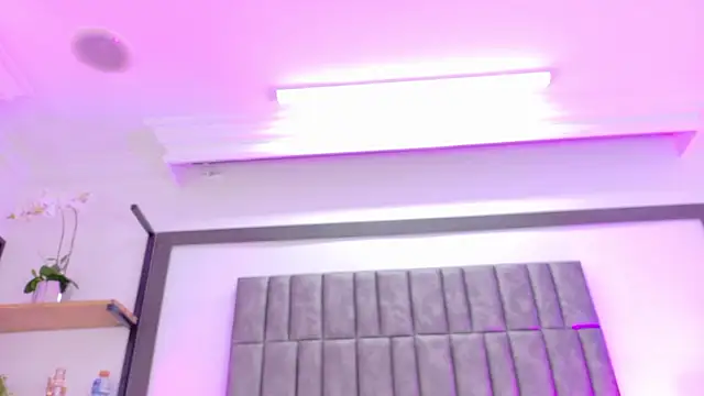 MeryStone online show from 04-15-26, 04:07