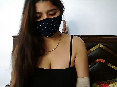 Gloie4u online show from 02-05-26, 09:16