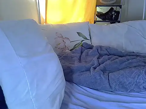 Sweetreena online show from 03-31-26, 05:42