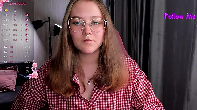 Snapshot of bunny_bubble chatting on 10-04-25, 10:33 bunny bubble online show from 10-04-25, 10:33