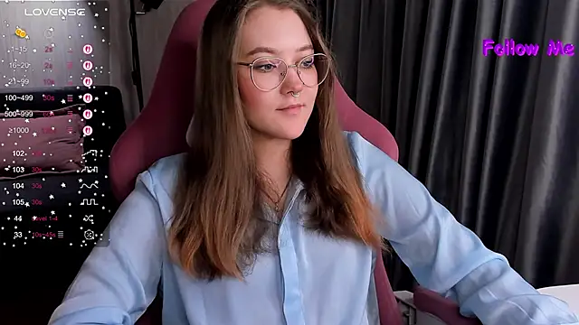 Snapshot of bunny_bubble chatting on 12-21-25, 11:38 bunny bubble online show from 12-21-25, 11:38