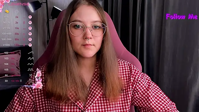 Snapshot of bunny_bubble chatting on 11-01-25, 11:53 bunny bubble online show from 11-01-25, 11:53