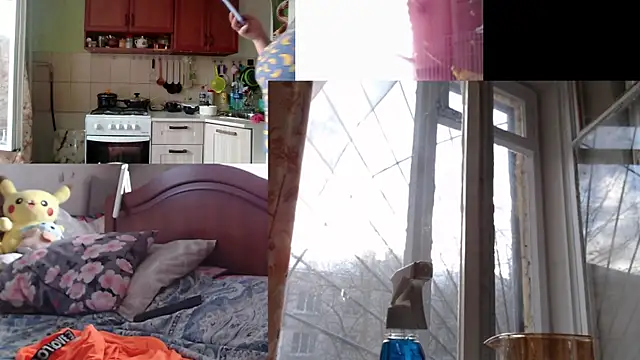 Sakura Green online show from 11-14-25, 08:07