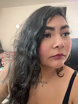 Juli Walker online show from 03-01-26, 04:18