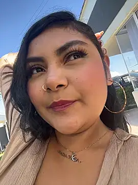 Juli Walker online show from 03-16-26, 02:10