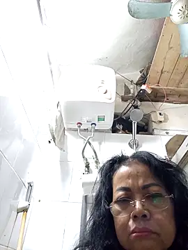 Hotestlove online show from 12-03-25, 11:04