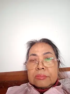 Hotestlove online show from 02-03-26, 06:40