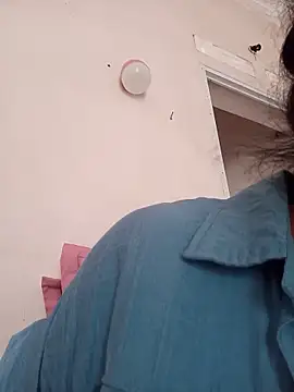 Snapshot of Hotestlove chatting on 06-28-26, 02:51 Hotestlove online show from 06-28-26, 02:51