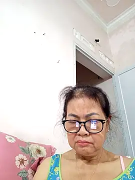 Hotestlove online show from 03-26-26, 12:53