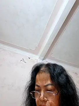 Hotestlove online show from 11-08-25, 11:30