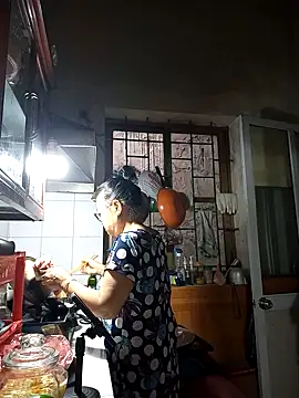 Hotestlove online show from 02-27-26, 01:06