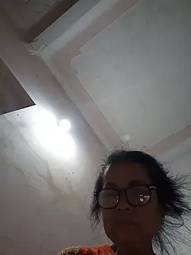 Hotestlove online show from 05-19-26, 10:39