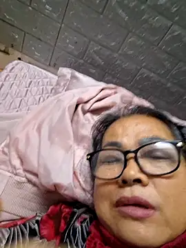 Hotestlove online show from 02-06-26, 03:46