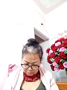 Hotestlove online show from 02-03-26, 01:49