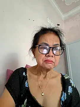 Snapshot of Hotestlove chatting on 07-02-26, 11:44 Hotestlove online show from 07-02-26, 11:44