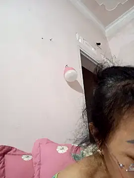 Hotestlove online show from 05-03-26, 01:25