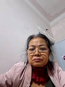 Hotestlove online show from 02-08-26, 11:19