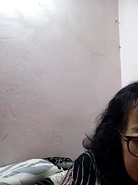 Hotestlove online show from 02-06-26, 11:01