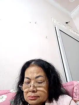 Hotestlove online show from 12-05-25, 02:26